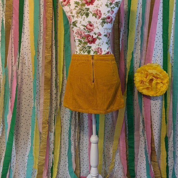 Forever 21 Couduroy Skirt - Size US 26 - Picture 3 of 8